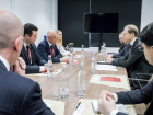 Глава Минпромторга РФ Мантуров и губернатор Артамонов обсудили возрождение ЛТЗ