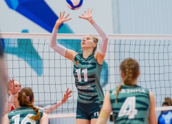 Липецкие спортсменки проиграли Московской волейбольной академии