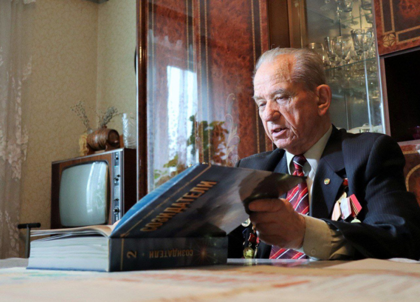 Заслуженный строитель РСФСР Владилен Соломин отмечает 90-летний юбилей 