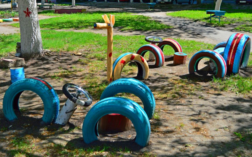 В Липецкой области одни из самых опасных детских площадок в стране