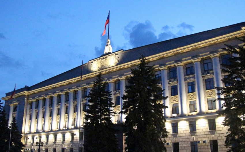 Отставка вице-губернатора Анатолия Якутина смешала карты властям области