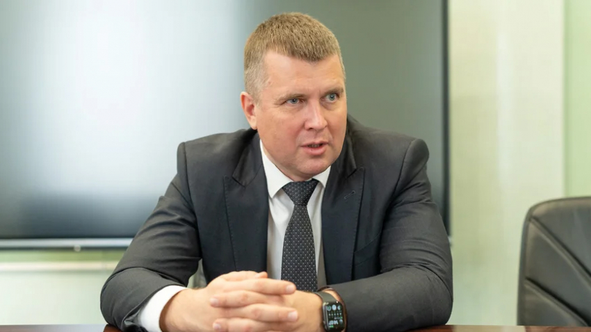 Председатель Липецкого облсовета Дмитрий Аверов собирается в Государственную думу